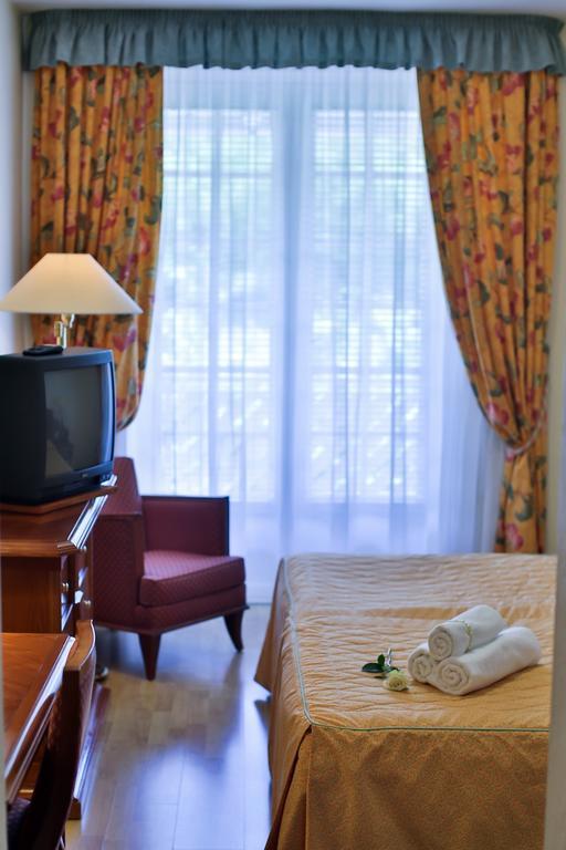 Hotel Rittinger Bonyhád Værelse billede